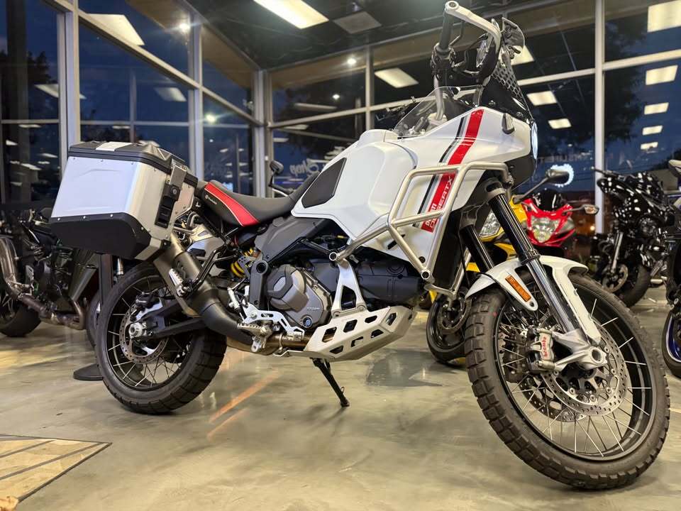 2023 Ducati Desert X BASE in Arlington Heights, IL