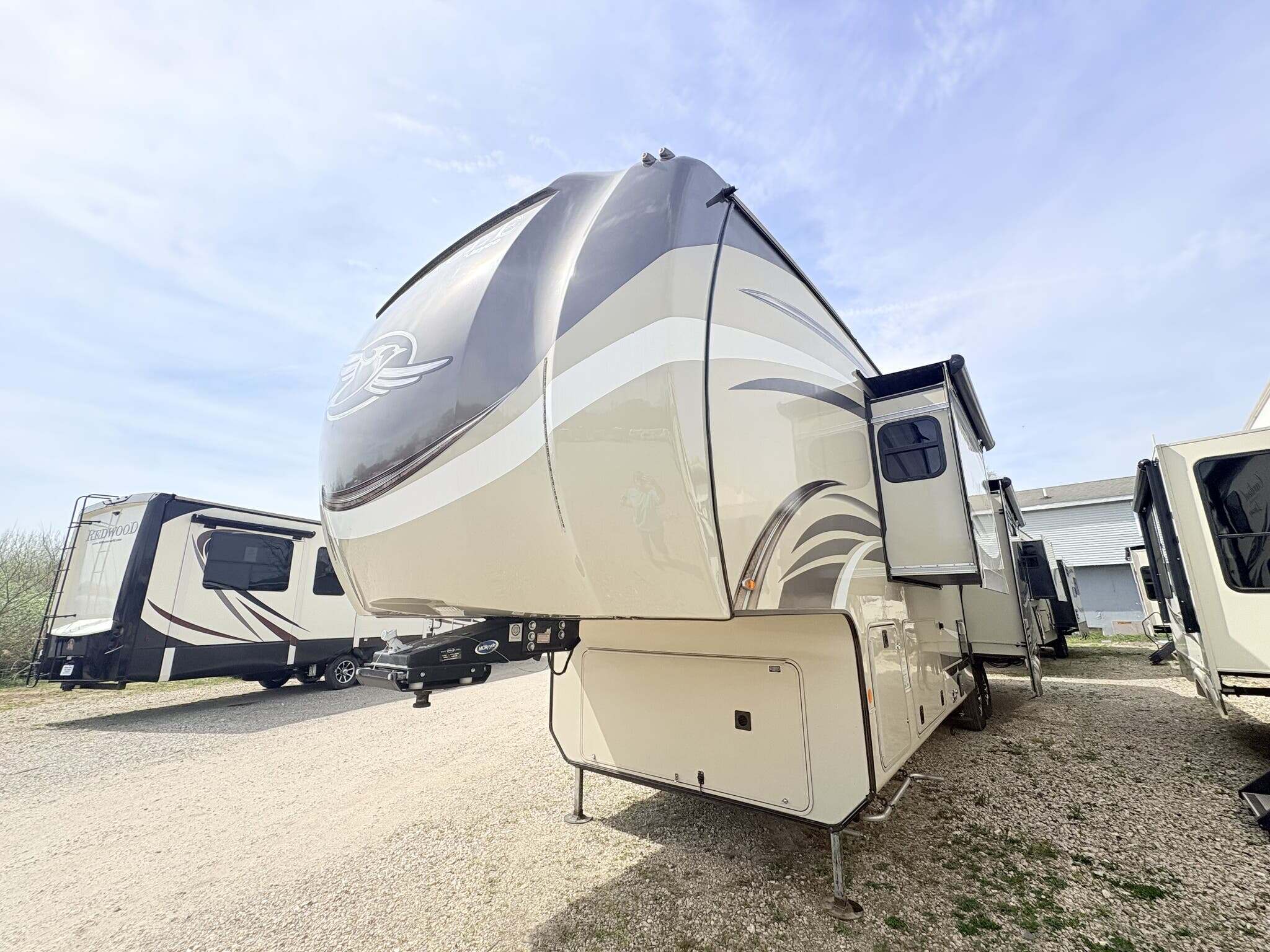 2019 Jayco Pinnacle 36FBTS in williamstown NJ