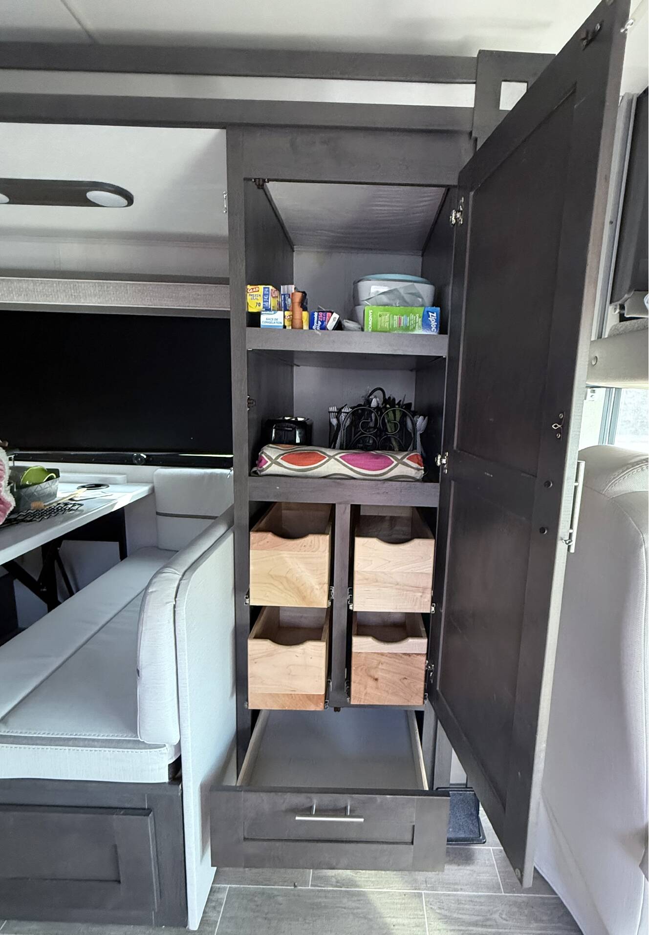 A photo of this 2023 Forest River GEORGETOWN 5 SERIES GT5 34M5