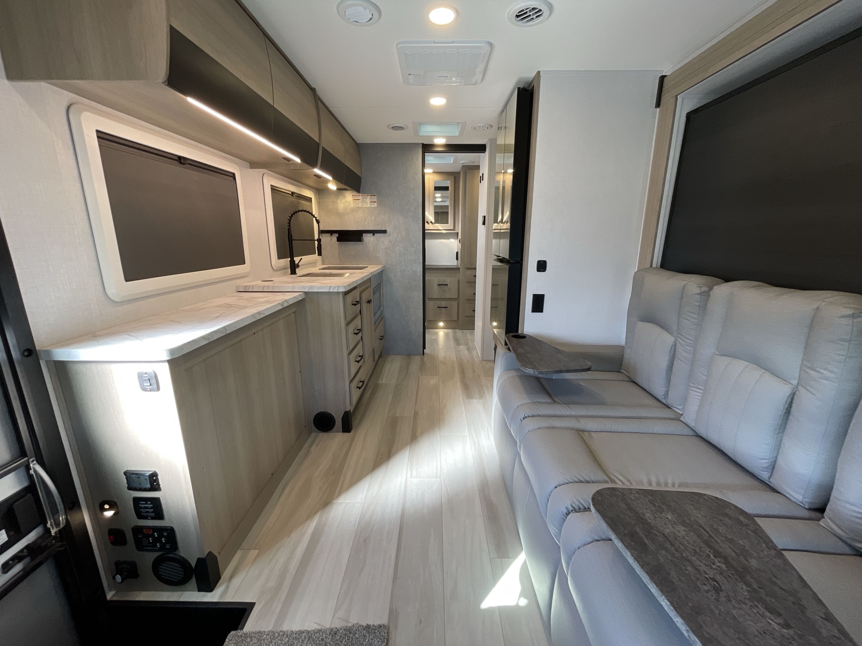 2026 Forest River SUNSEEKER MBS 2400MSD 2400 MBS in buford GA