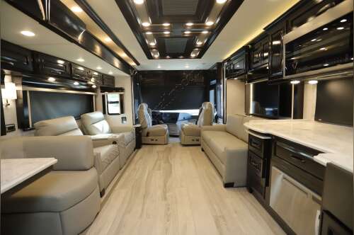 2025 Newmar Dutch Star 4369 in ft. myers FL