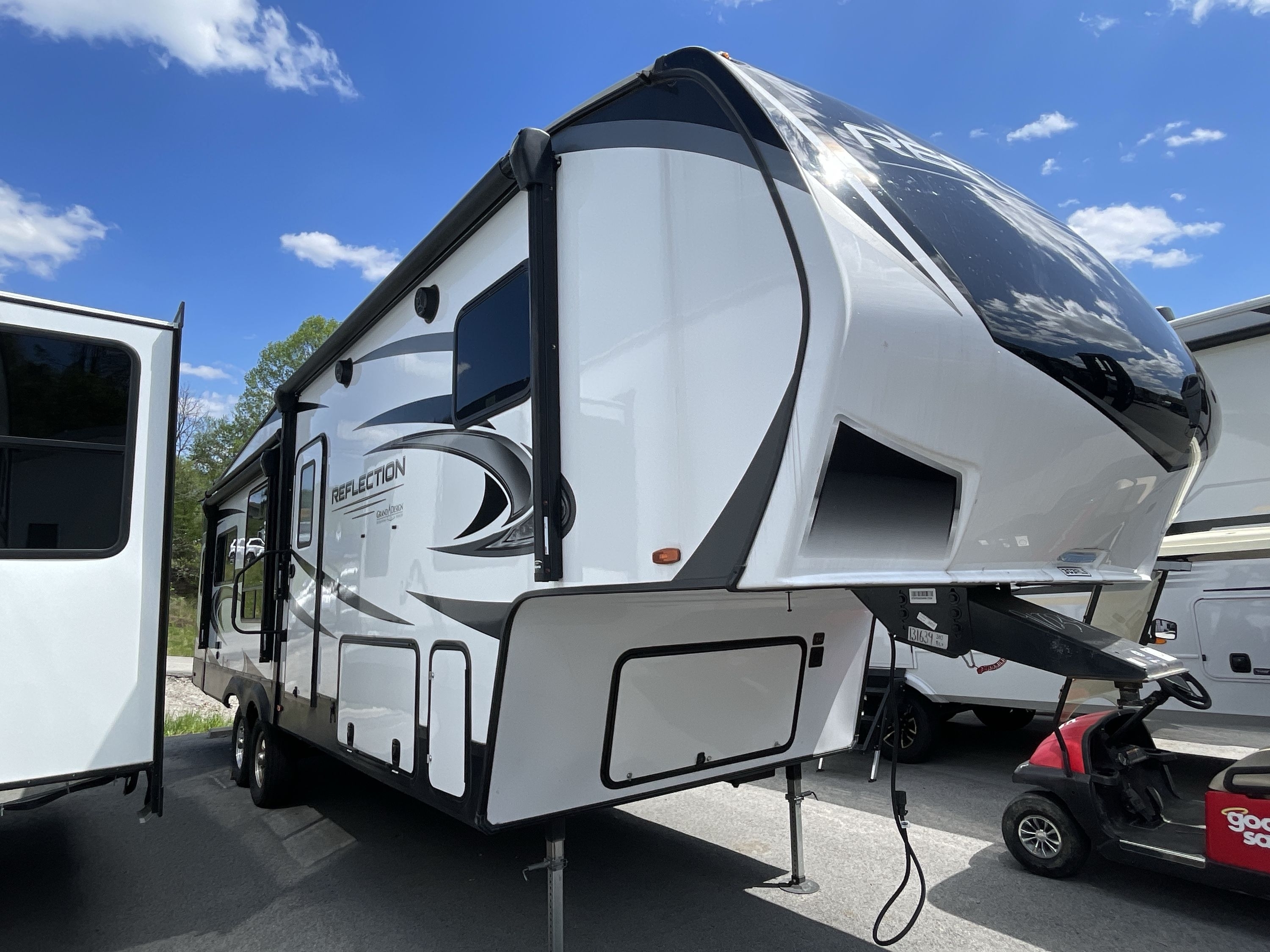 2022 Grand Design REFLECTION 303RLS in fairmont WV