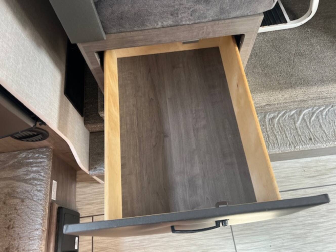 A photo of this 2022 Lance Truck Camper Short Bed 855S