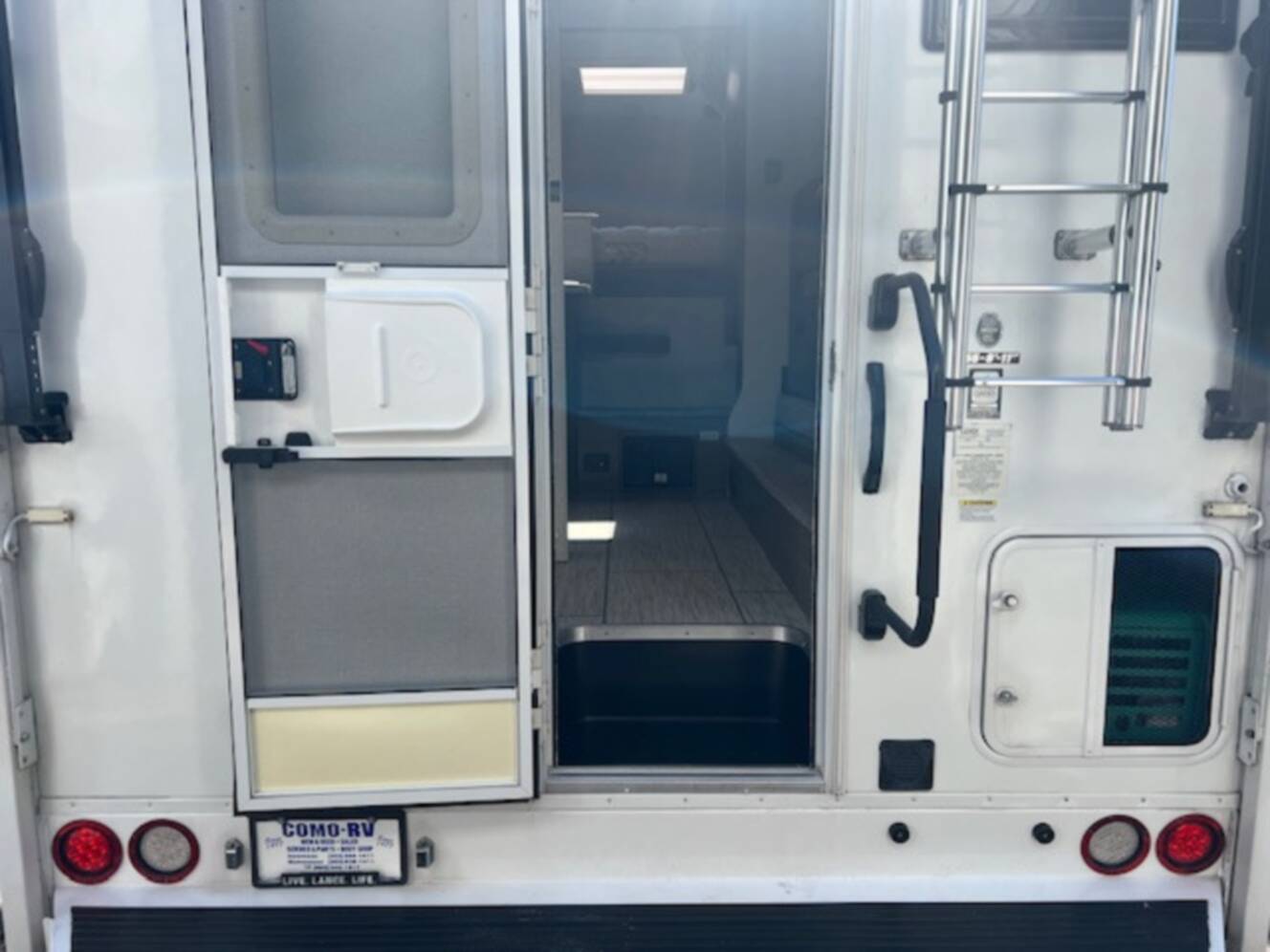 A photo of this 2022 Lance Truck Camper Short Bed 855S