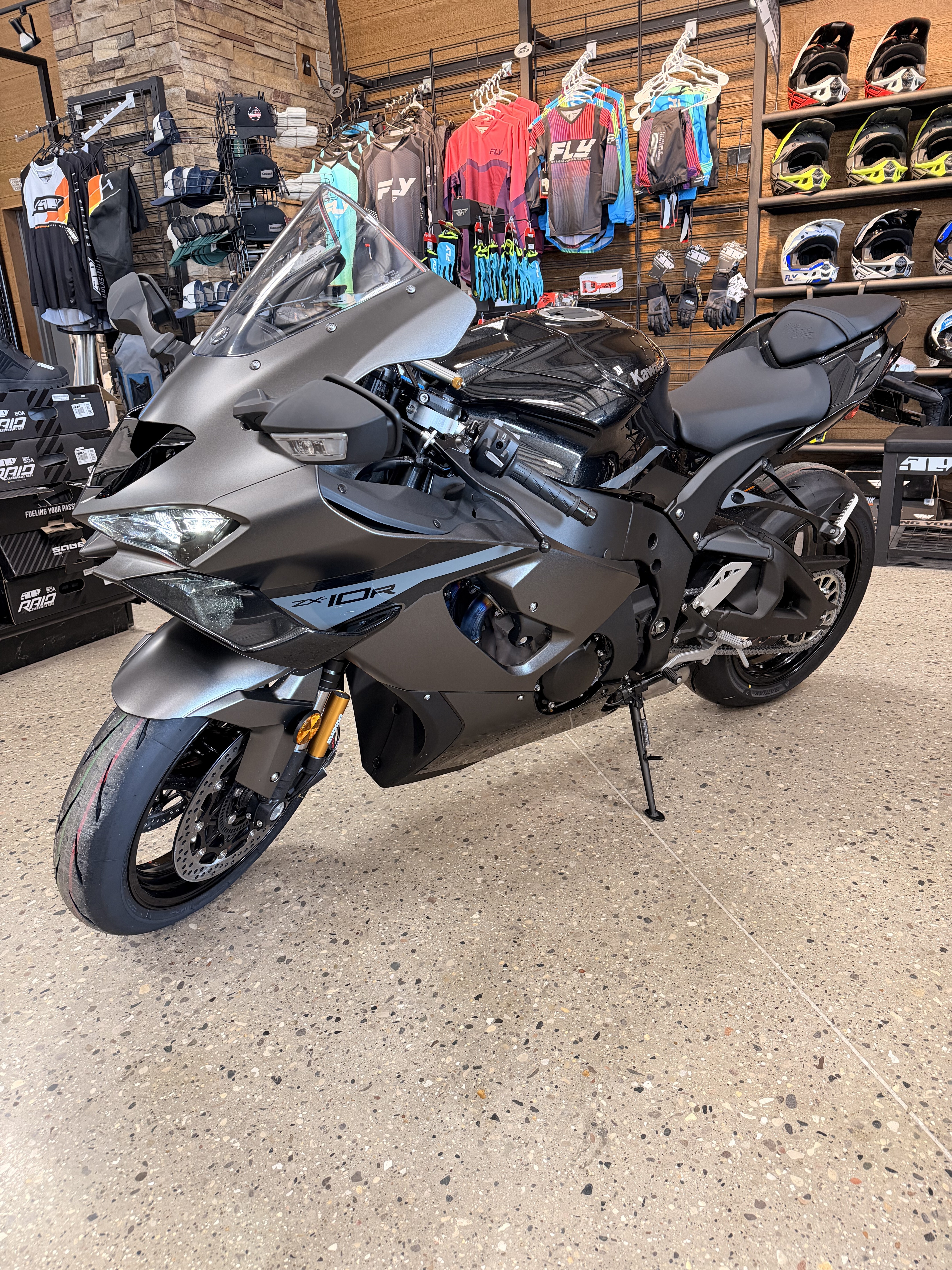 『TEN PILE SHT GRAY M』 Gray Kawasaki Ninja Motorcycles For Sale in Michigan - Cycle Trader