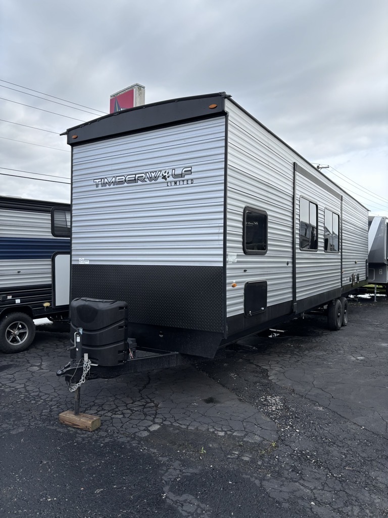 2023 Forest River CHEROKEE TIMBERWOLF 36FB0P RV
