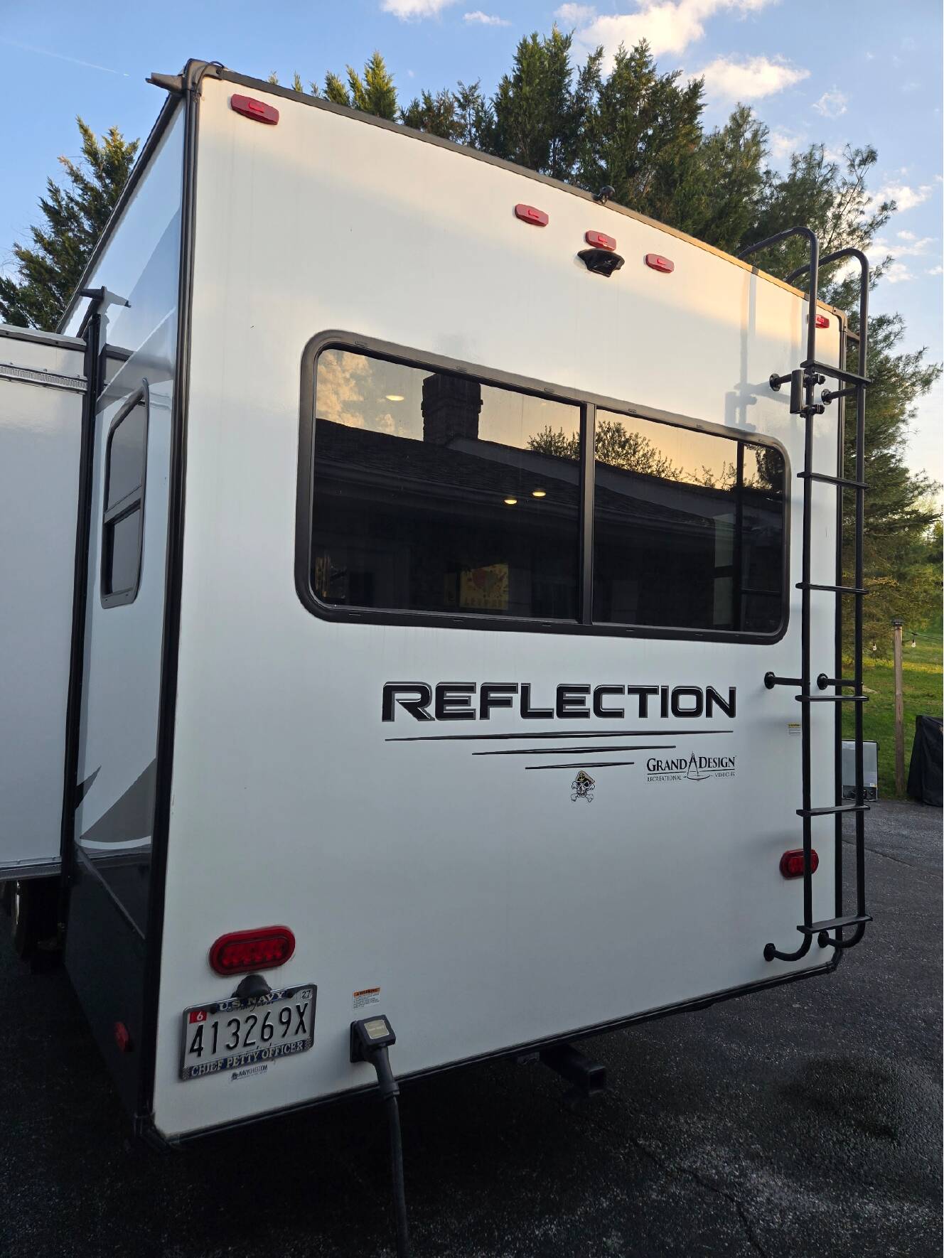 A photo of this 2022 Grand Design REFLECTION 31MB