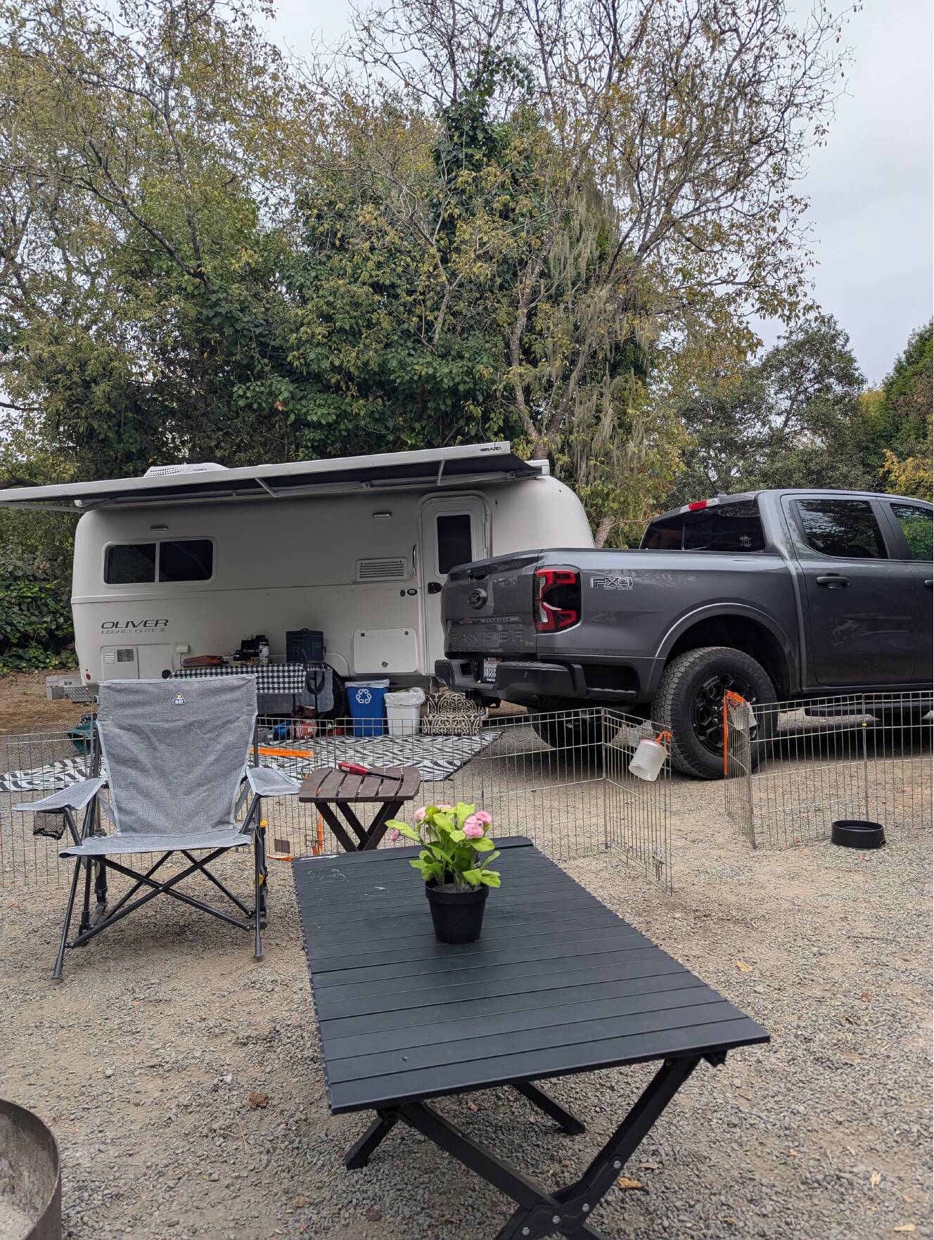 A photo of this 2023 Oliver LEGACY ELITE II TWIN BED