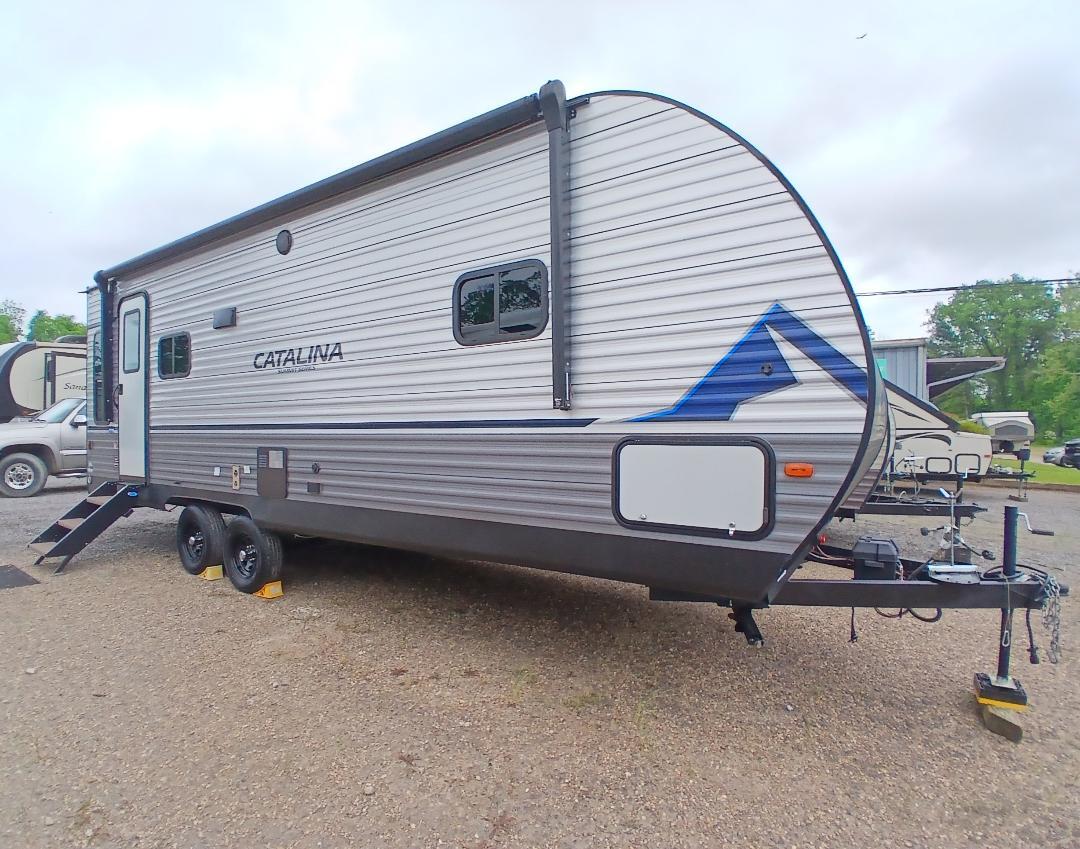 2023 Coachmen CATALINA SUMMIT SERIES 231MKS RV