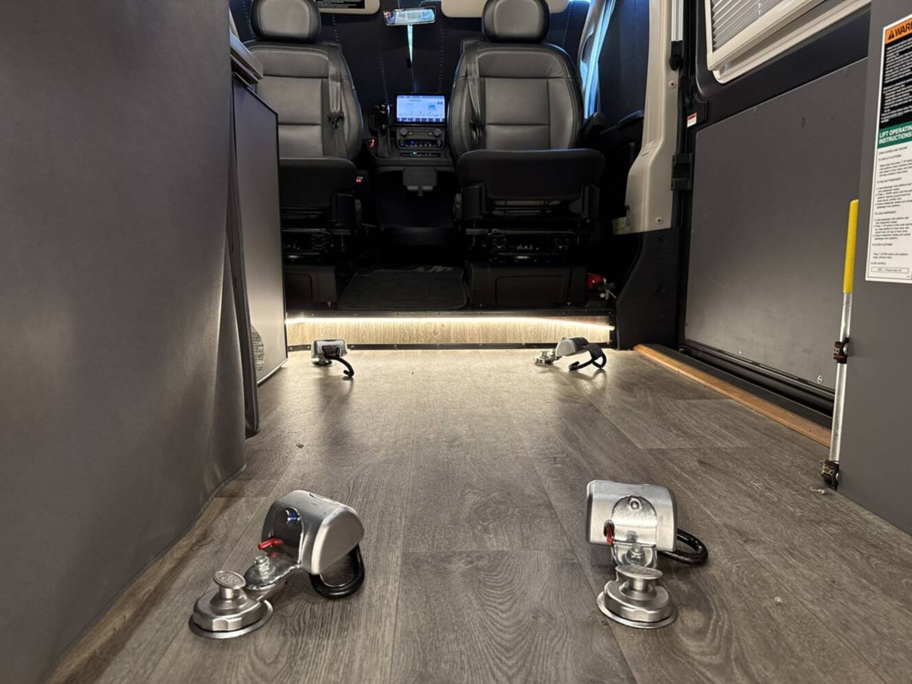 A photo of this 2023 Winnebago ROAM 59RX