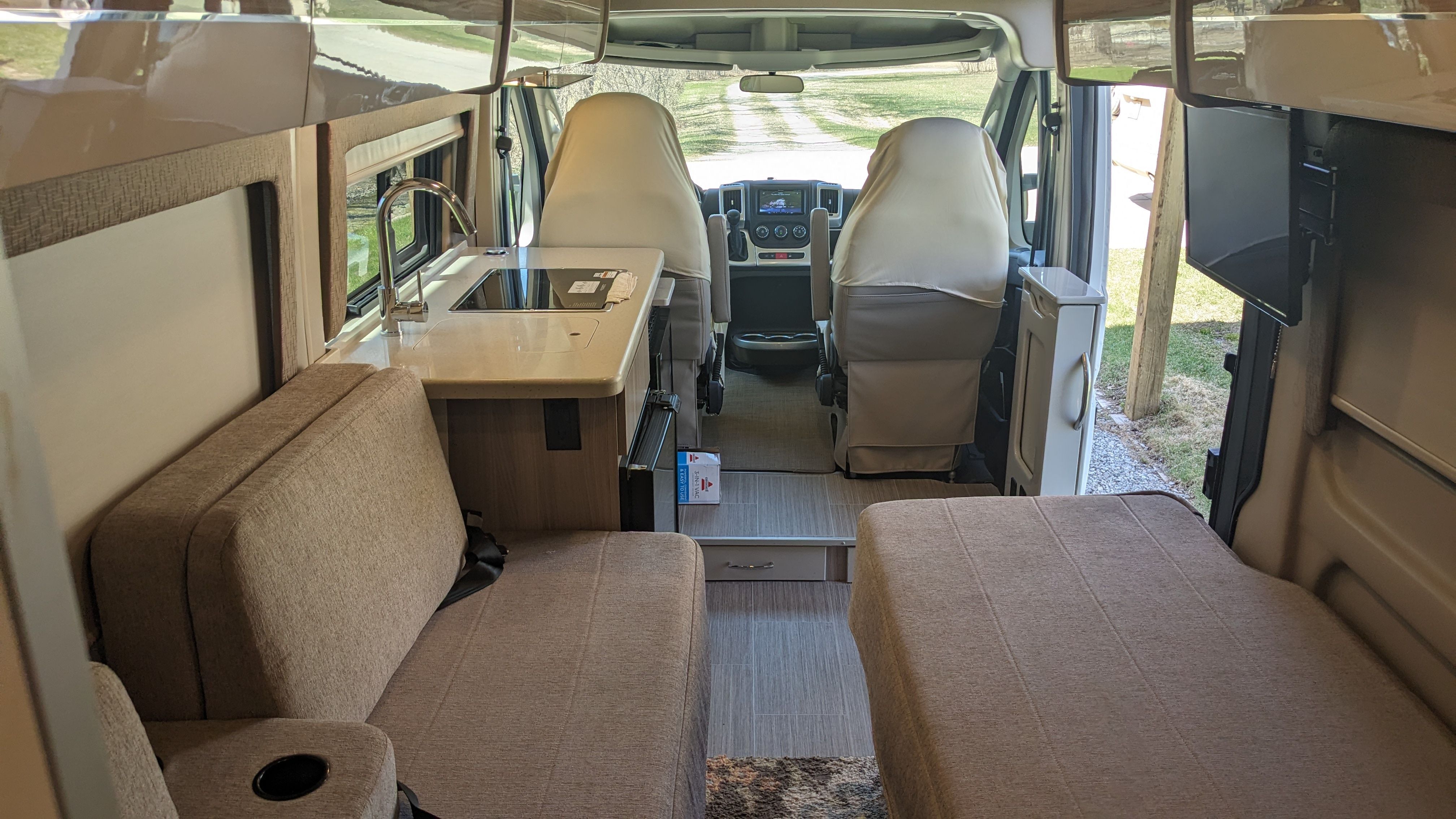 2022 Thor Motor Coach SEQUENCE 20L in ortonville MI