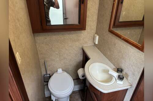 2011 Forest River SUNSEEKER 3010DS in livermore CA