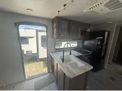 2021 FOREST RIVER WILDWOOD 37BHSS2Q