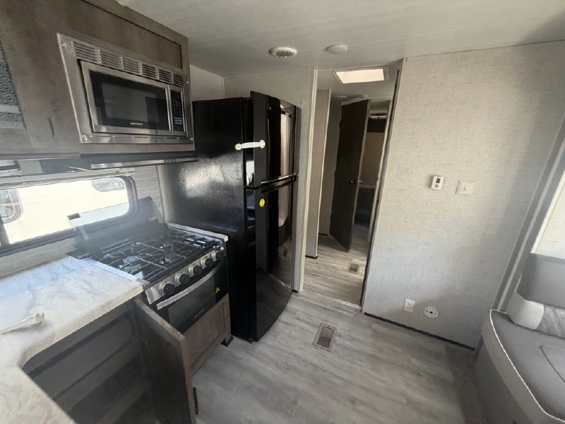 2021 FOREST RIVER WILDWOOD 37BHSS2Q