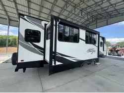2018 GRAND DESIGN IMAGINE 2950RL