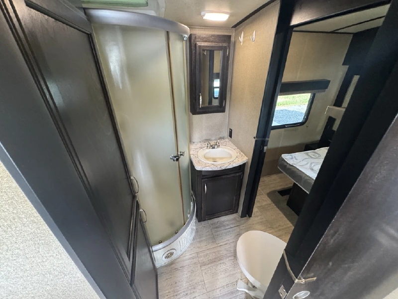 2018 GRAND DESIGN IMAGINE 2950RL
