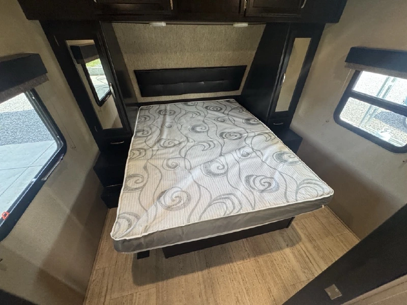 2018 GRAND DESIGN IMAGINE 2950RL