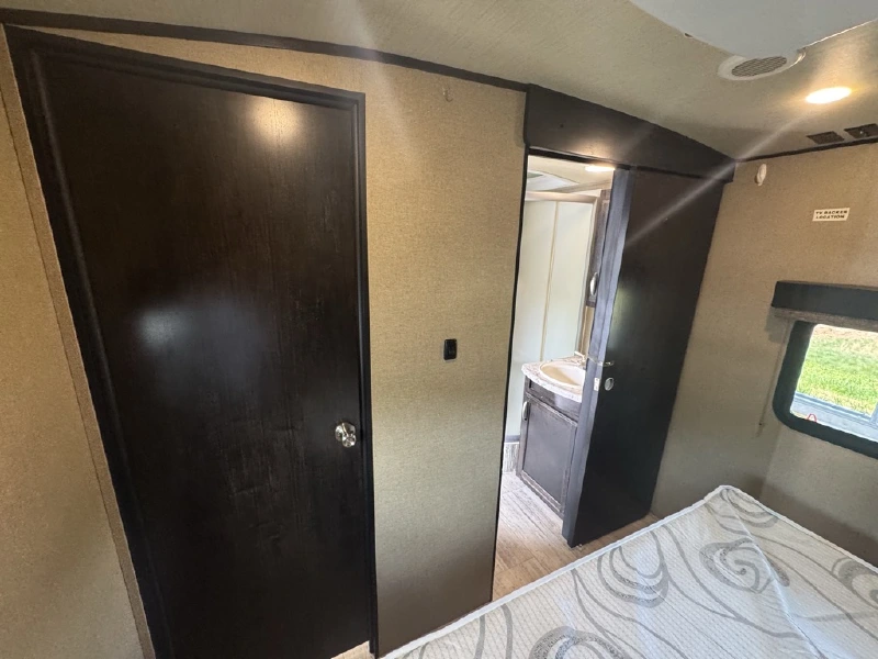 2018 GRAND DESIGN IMAGINE 2950RL