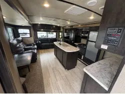2018 GRAND DESIGN IMAGINE 2950RL