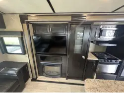 2018 GRAND DESIGN IMAGINE 2950RL