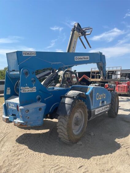 2015 GENIE GTH-844 in Austin, TX