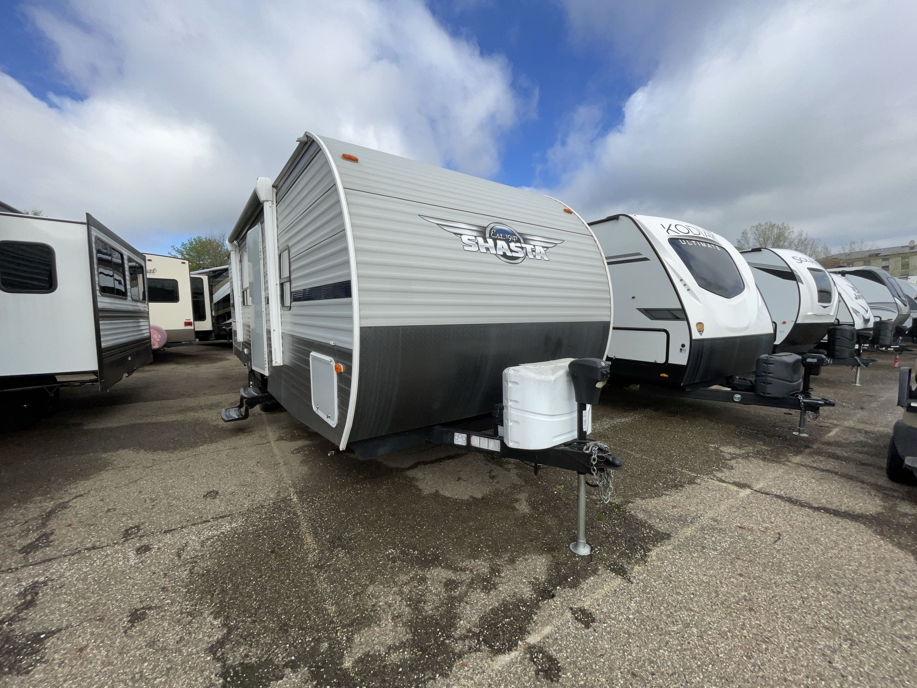 2020 Shasta SHASTA 26BH RV