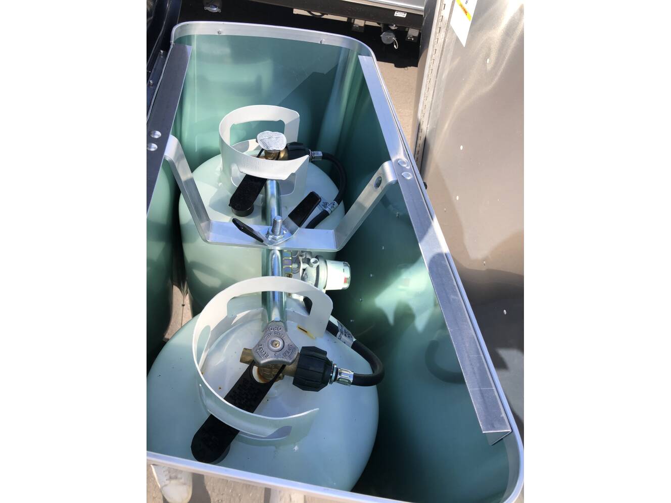 A photo of this 2021 Airstream FLYING CLOUD 28RB TWIN