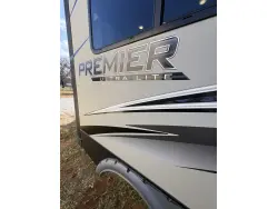 2019 Keystone Bullet PREMIERE ULTRA LITE 19FBPR