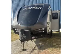 2019 Keystone Bullet PREMIERE ULTRA LITE 19FBPR