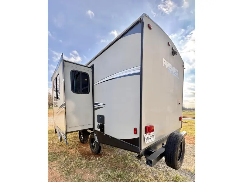 2019 Keystone Bullet PREMIERE ULTRA LITE 19FBPR