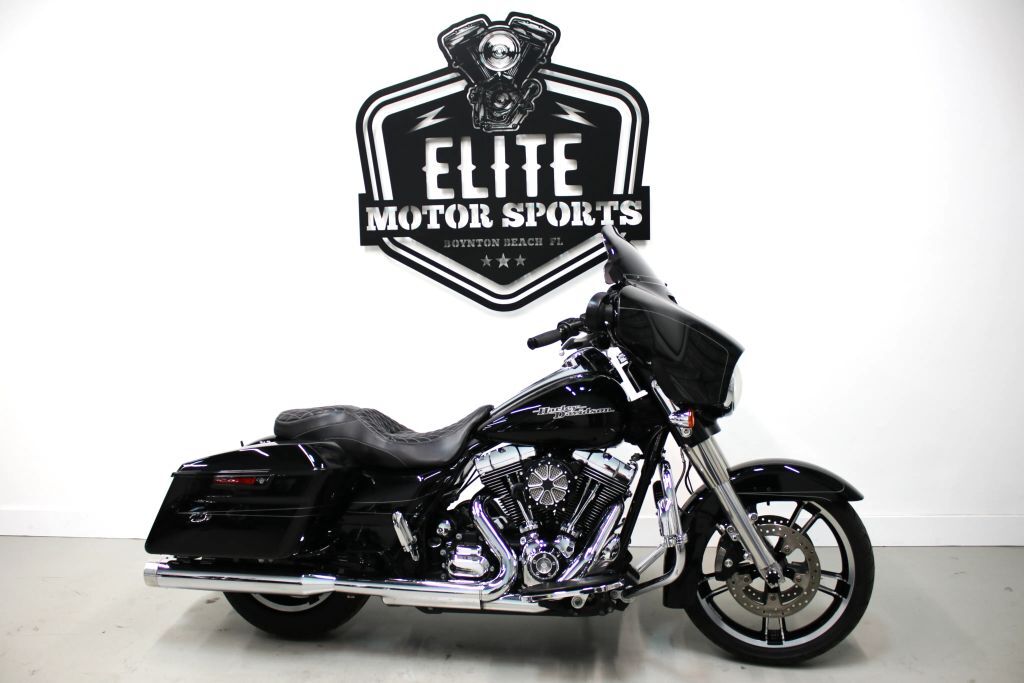 2016 Harley Davidson Street Glide Special FLHXS SPECIAL in Boynton Beach, FL
