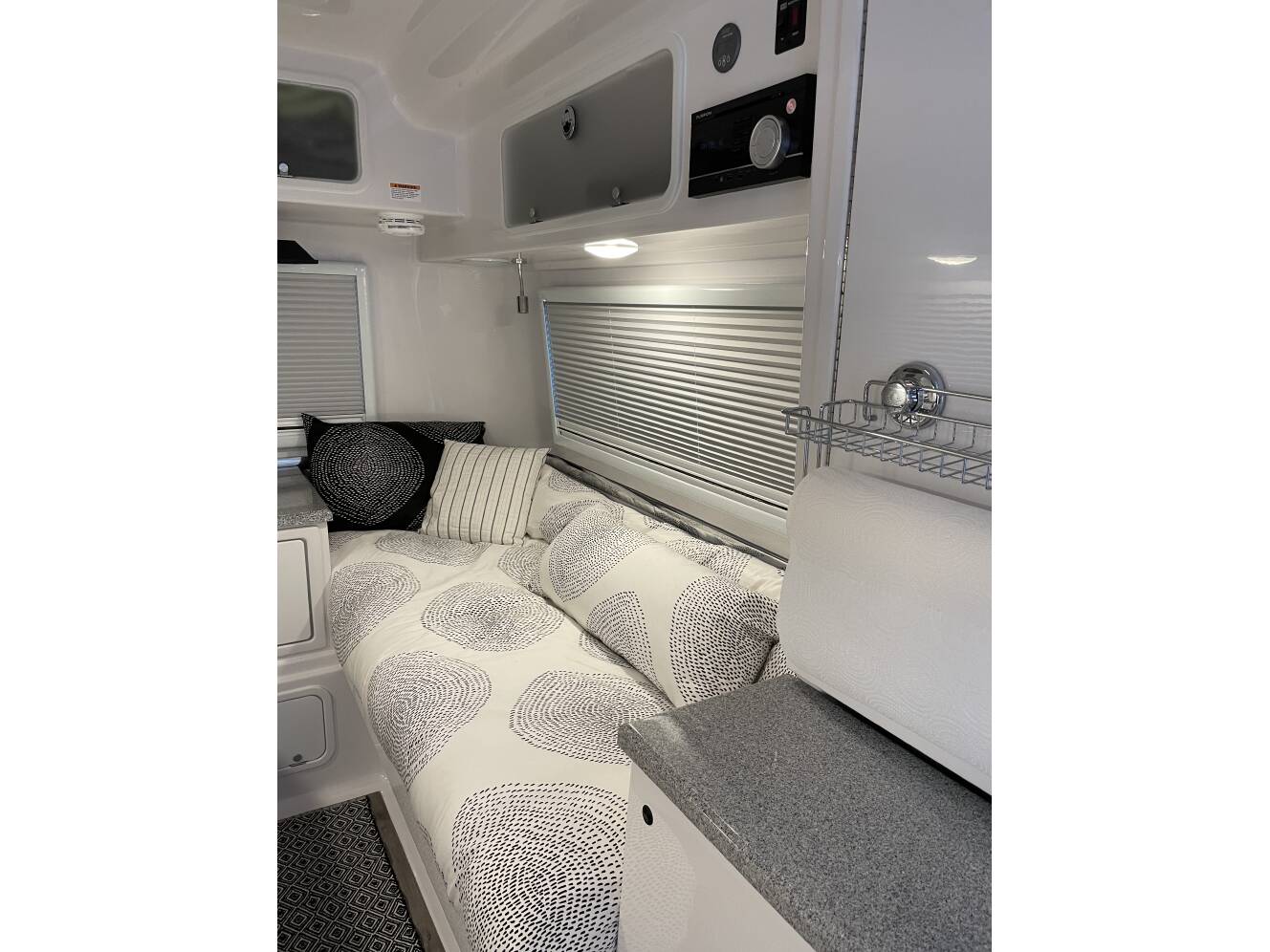 A photo of this 2023 Oliver LEGACY ELITE II TWIN BED