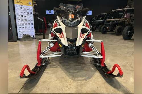2018 Yamaha Sidewinder R-TX SE in dickeyville WI