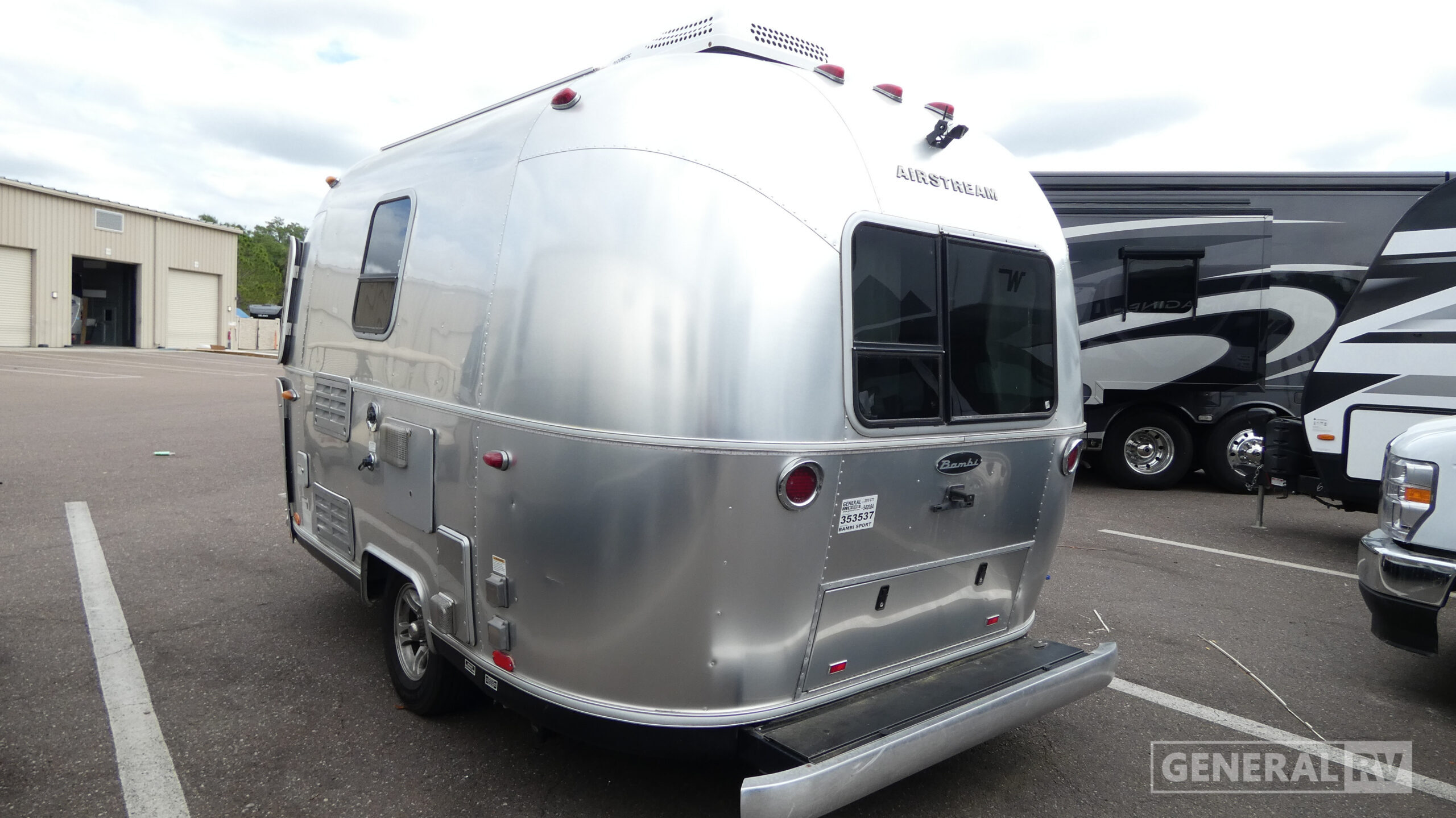 2018 Airstream BAMBI SPORT 16RB in dover FL