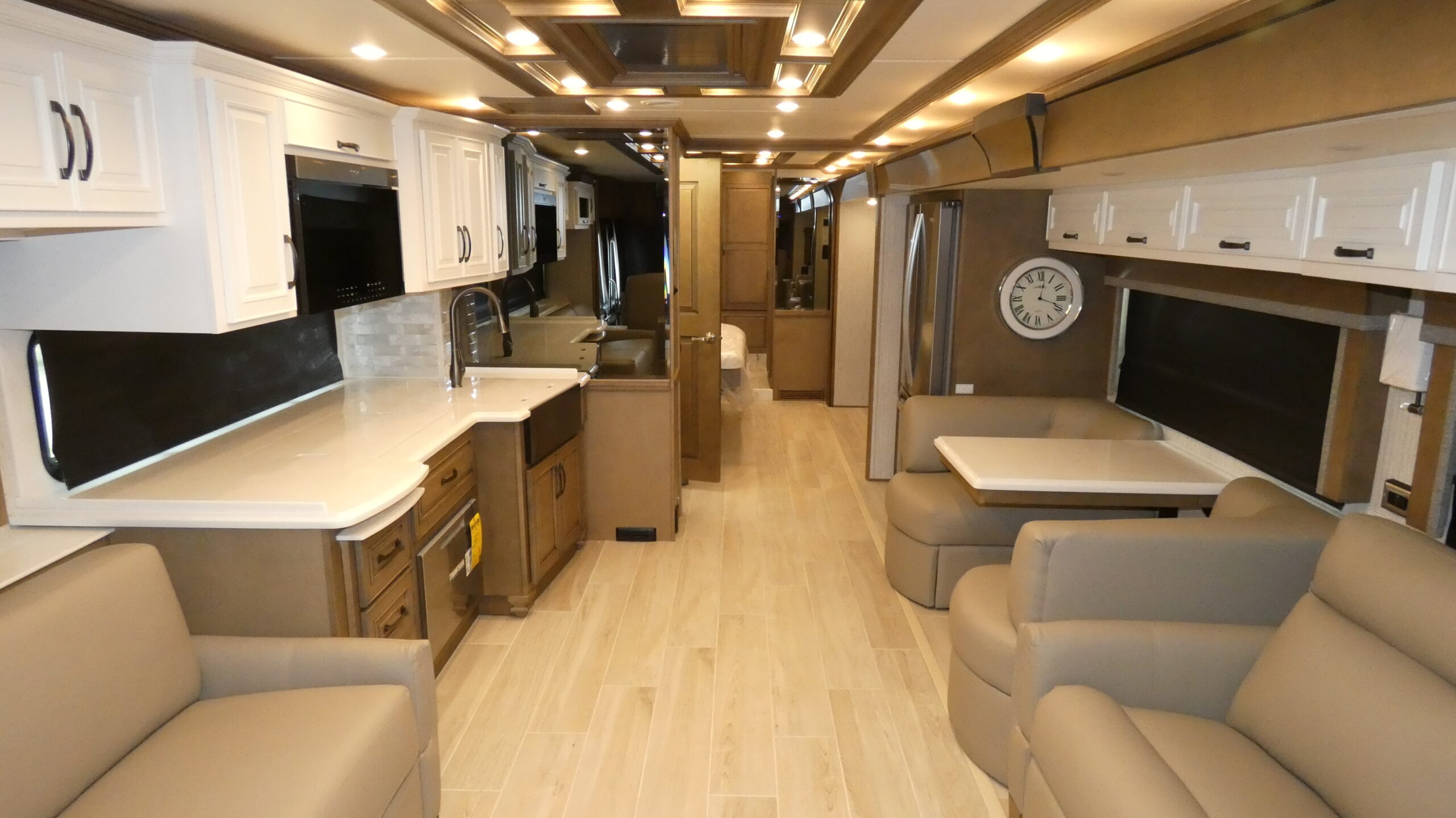 2026 Newmar DUTCH STAR 4369 in north canton OH