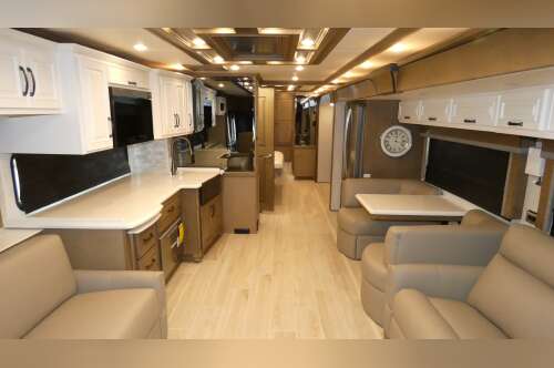 2026 Newmar DUTCH STAR 4369 in north canton OH