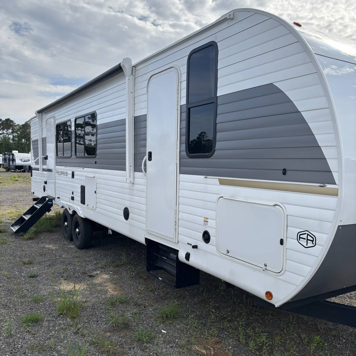 2026 Forest River Wildwood 300ICE in albany LA