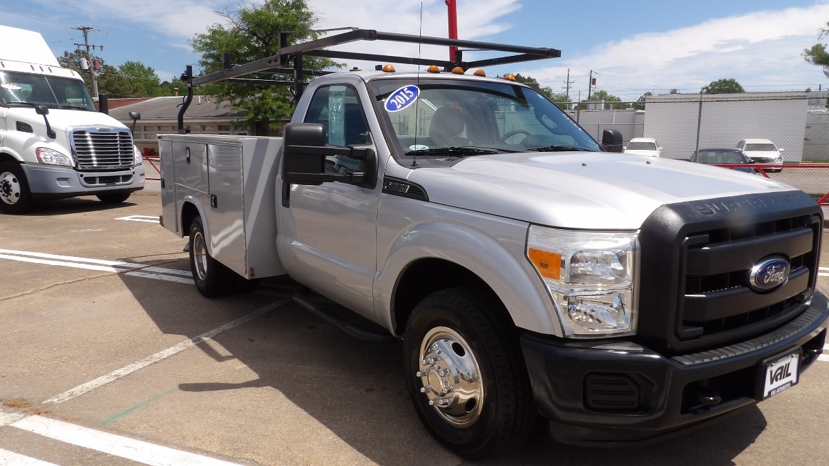 2015 FORD F350 in Norfolk, VA