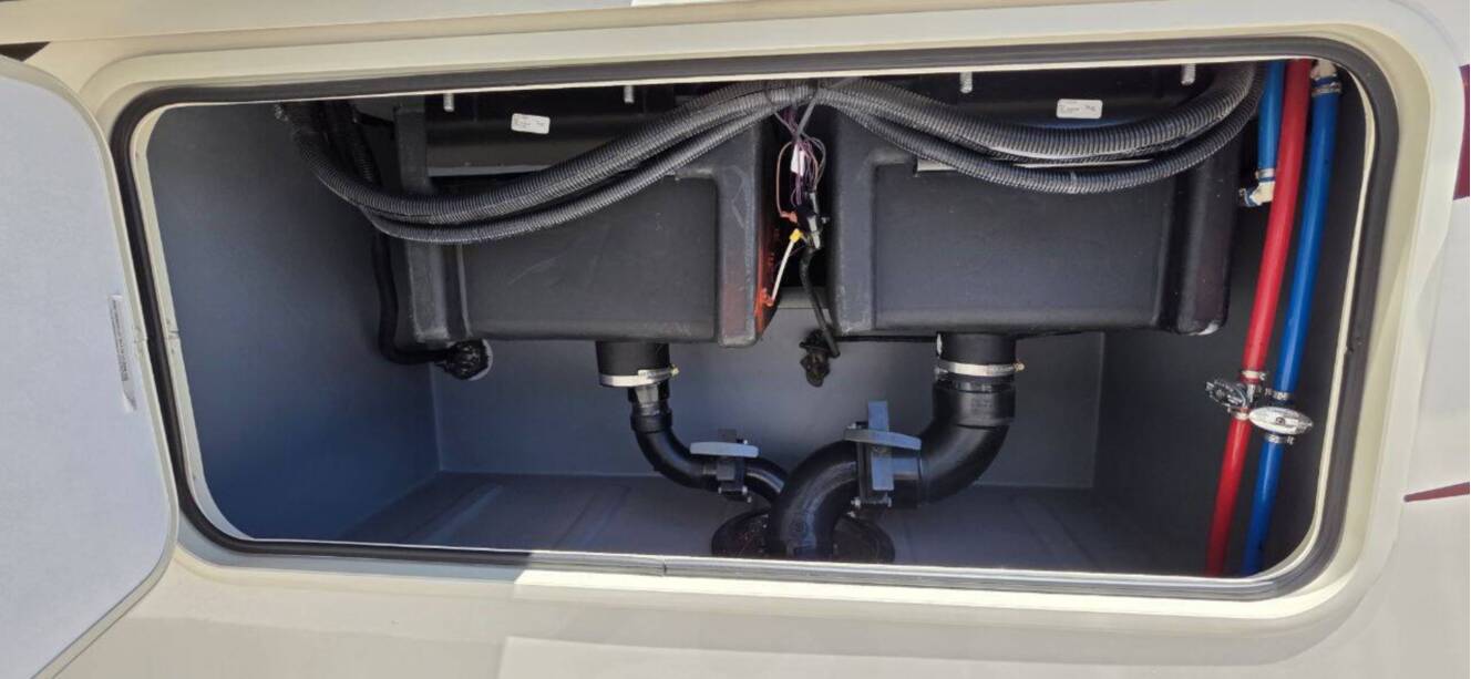A photo of this 2020 Fleetwood FLAIR 35R