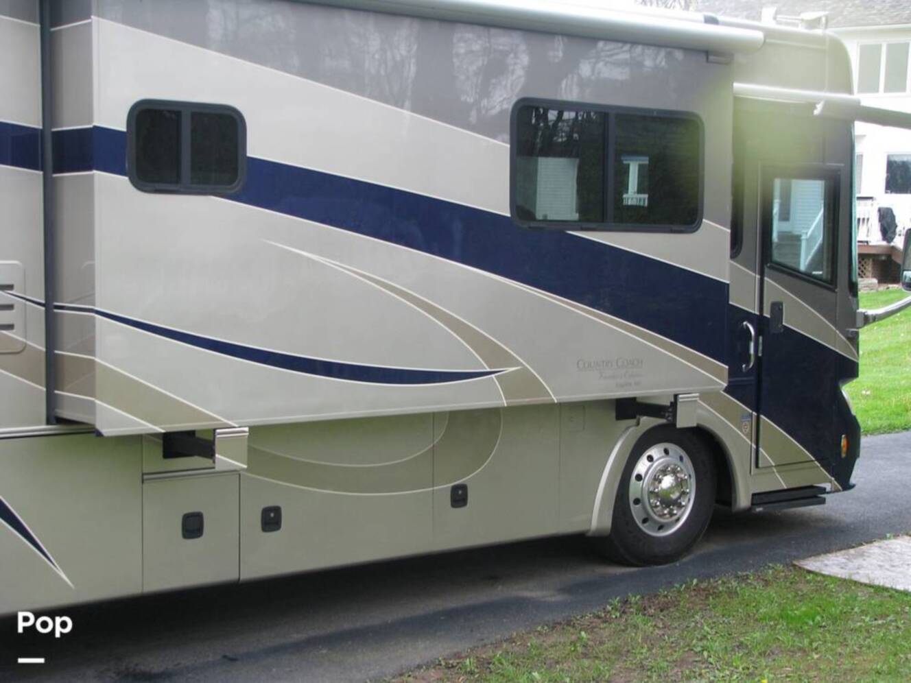 A photo of this 2008 Country Coach Inspire Founders Edition