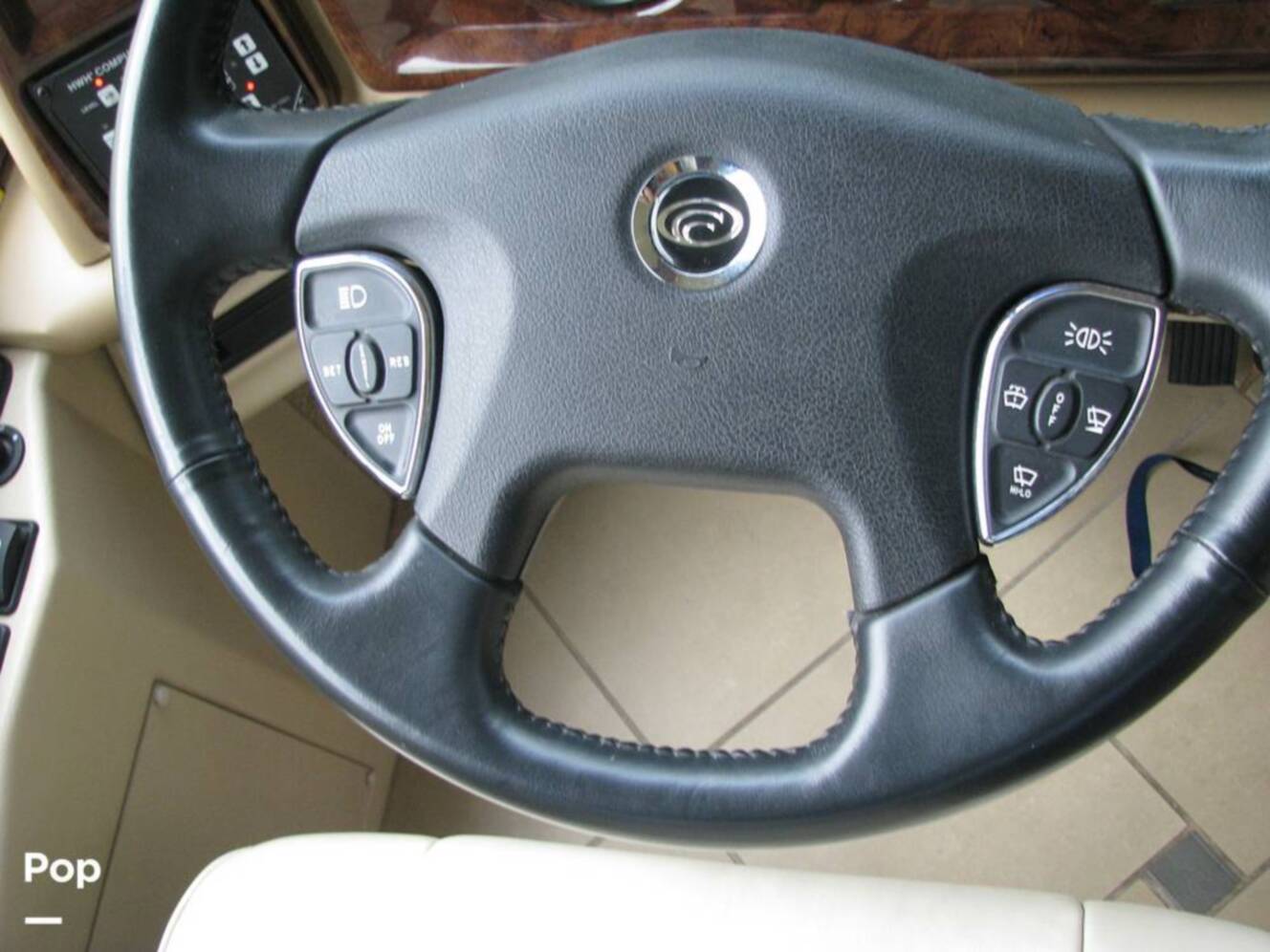 A photo of this 2008 Country Coach Inspire Founders Edition