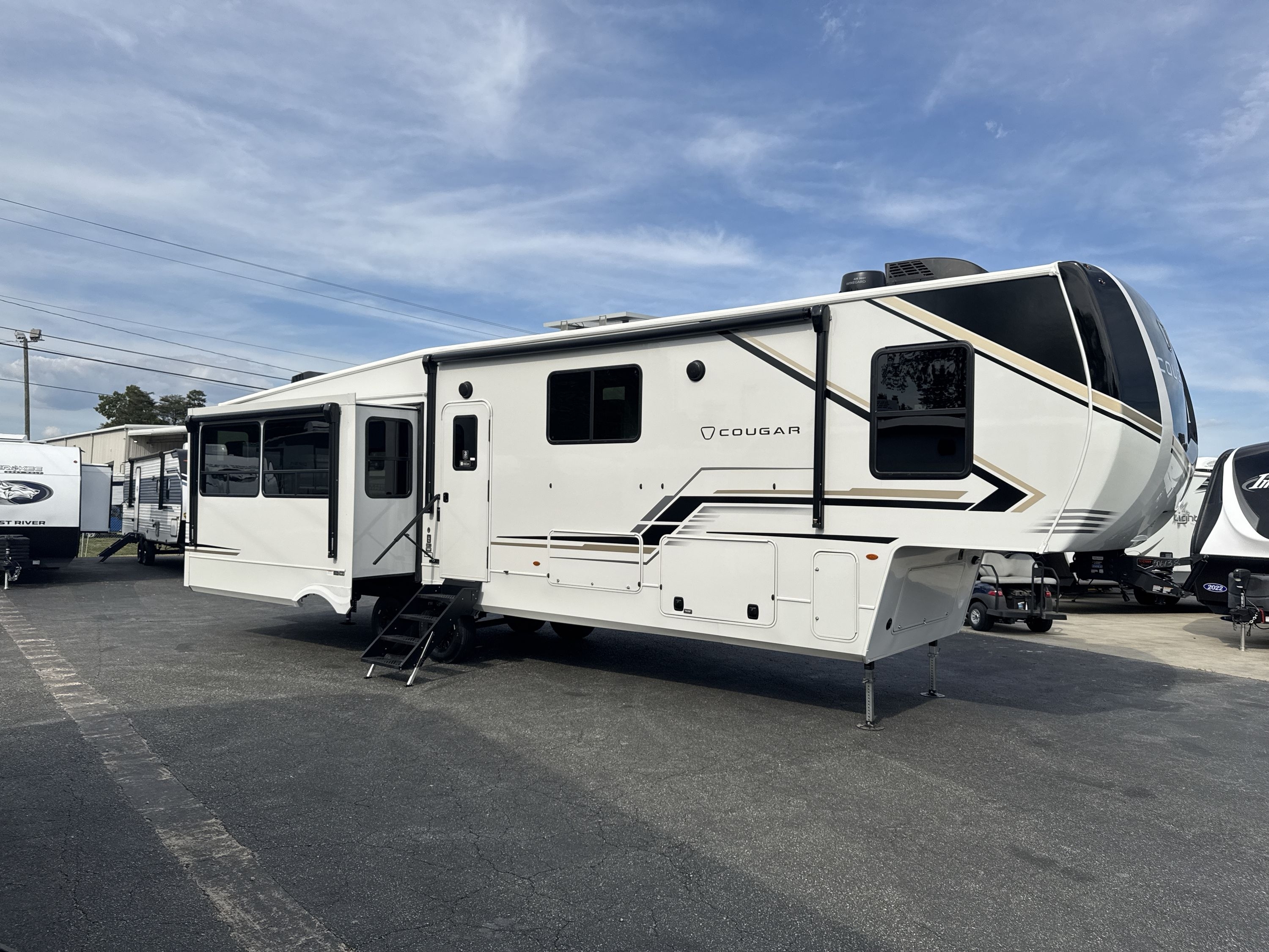 2026 Keystone COUGAR 360MBI in colfax NC