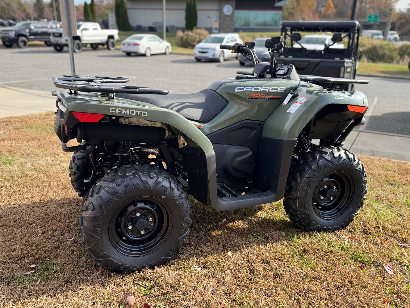 A photo of this 2026 CFMOTO CFORCE 400