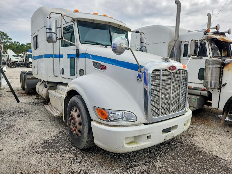 2014 PETERBILT 386 in Harleyville, SC