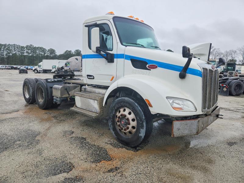 2015 PETERBILT 579 in Harleyville, SC