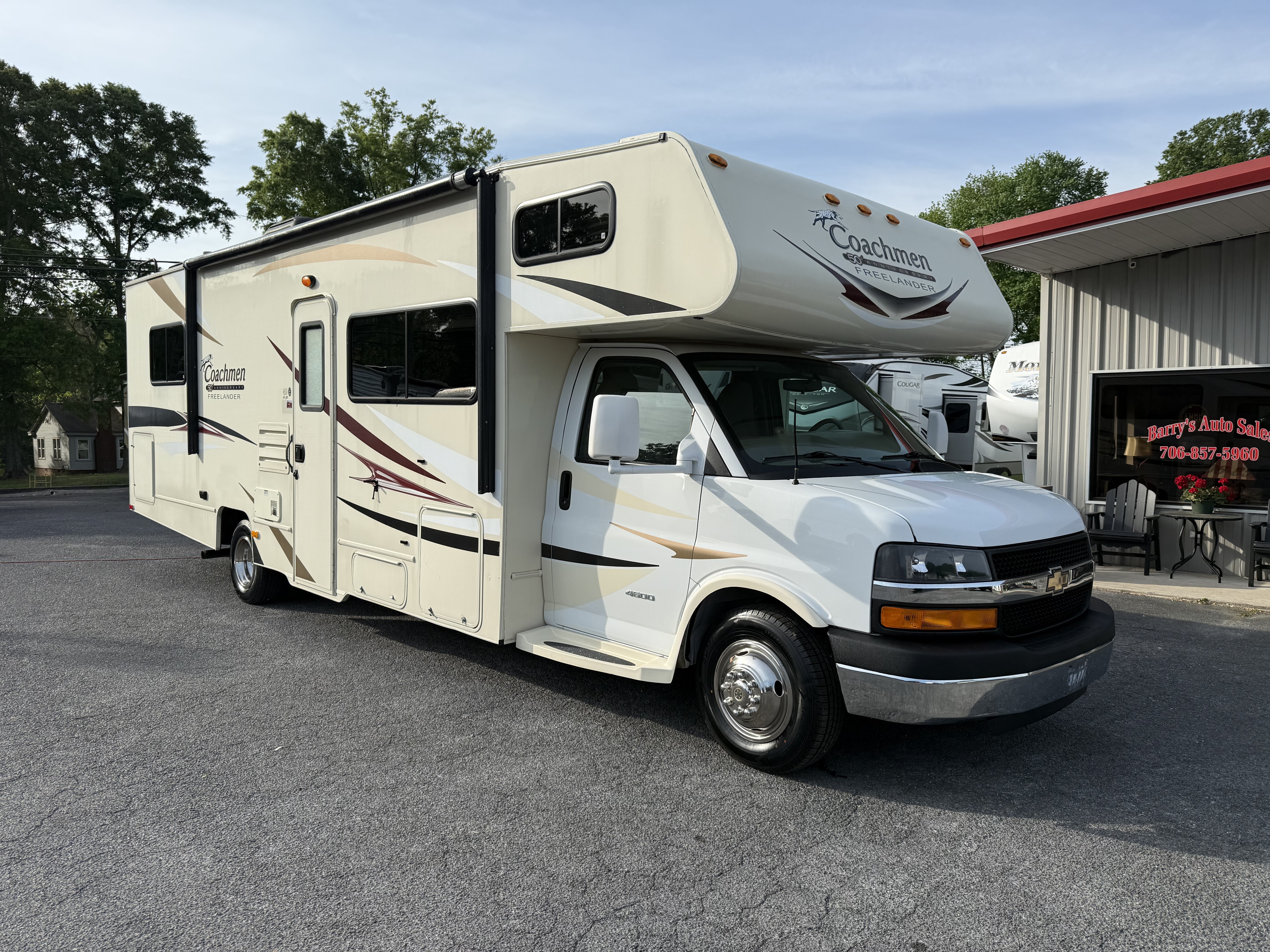 2014 Coachmen FREELANDER 28QB in summerville GA