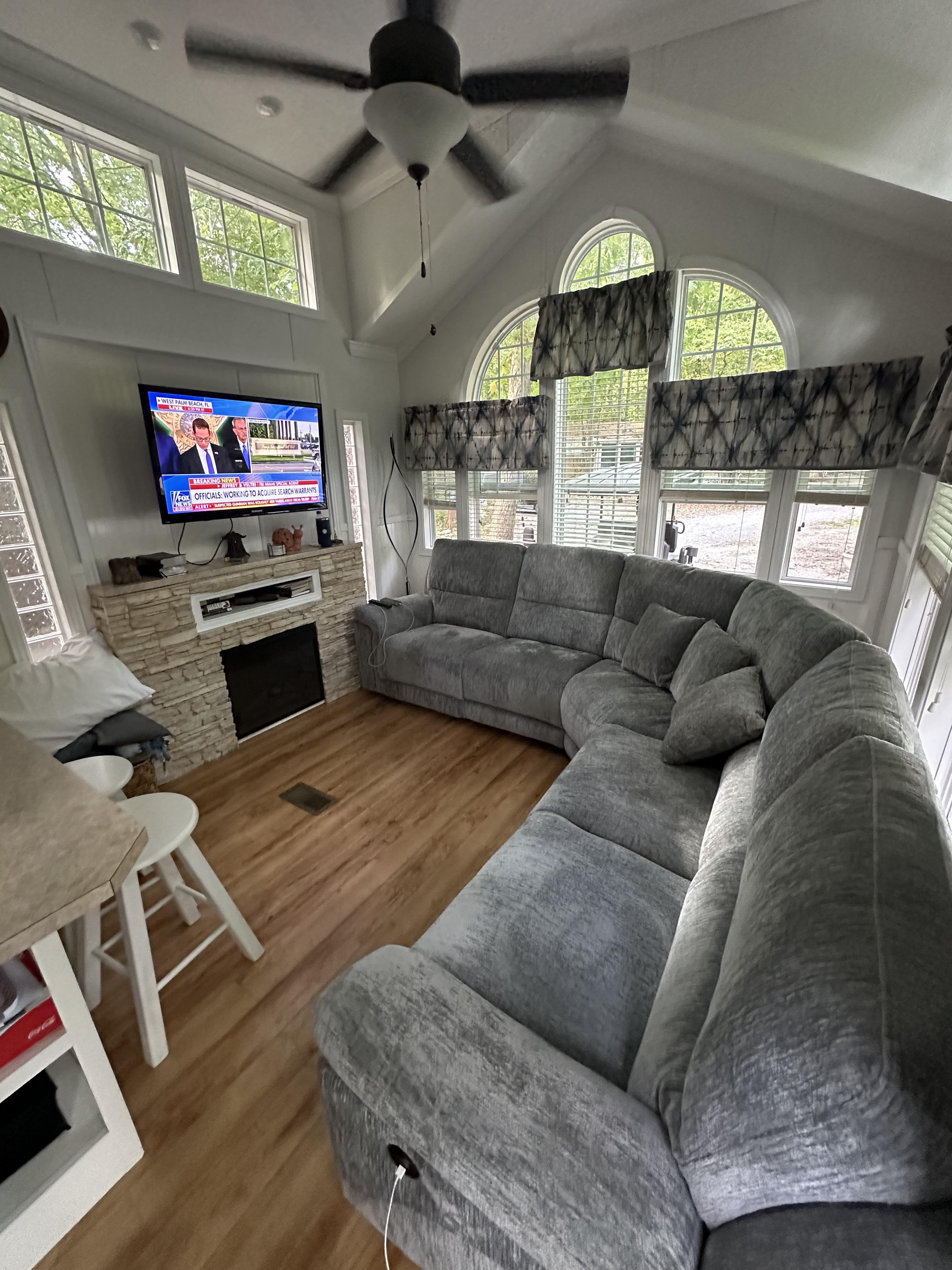 View more photos of this listing