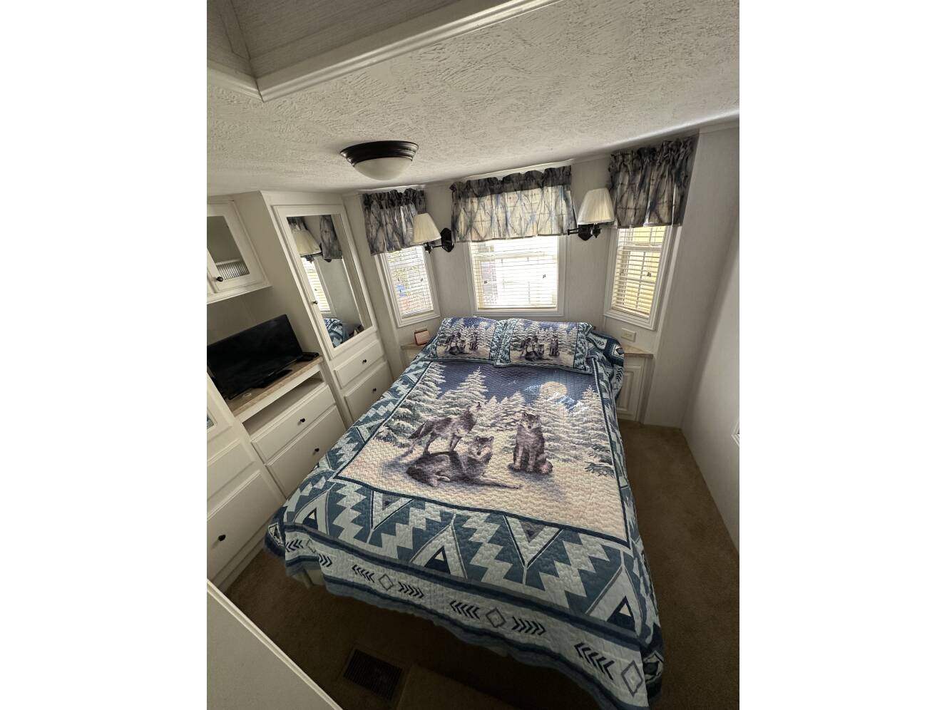 A photo of this 2013 Trophy Homes 8.5 X 40 Park Model