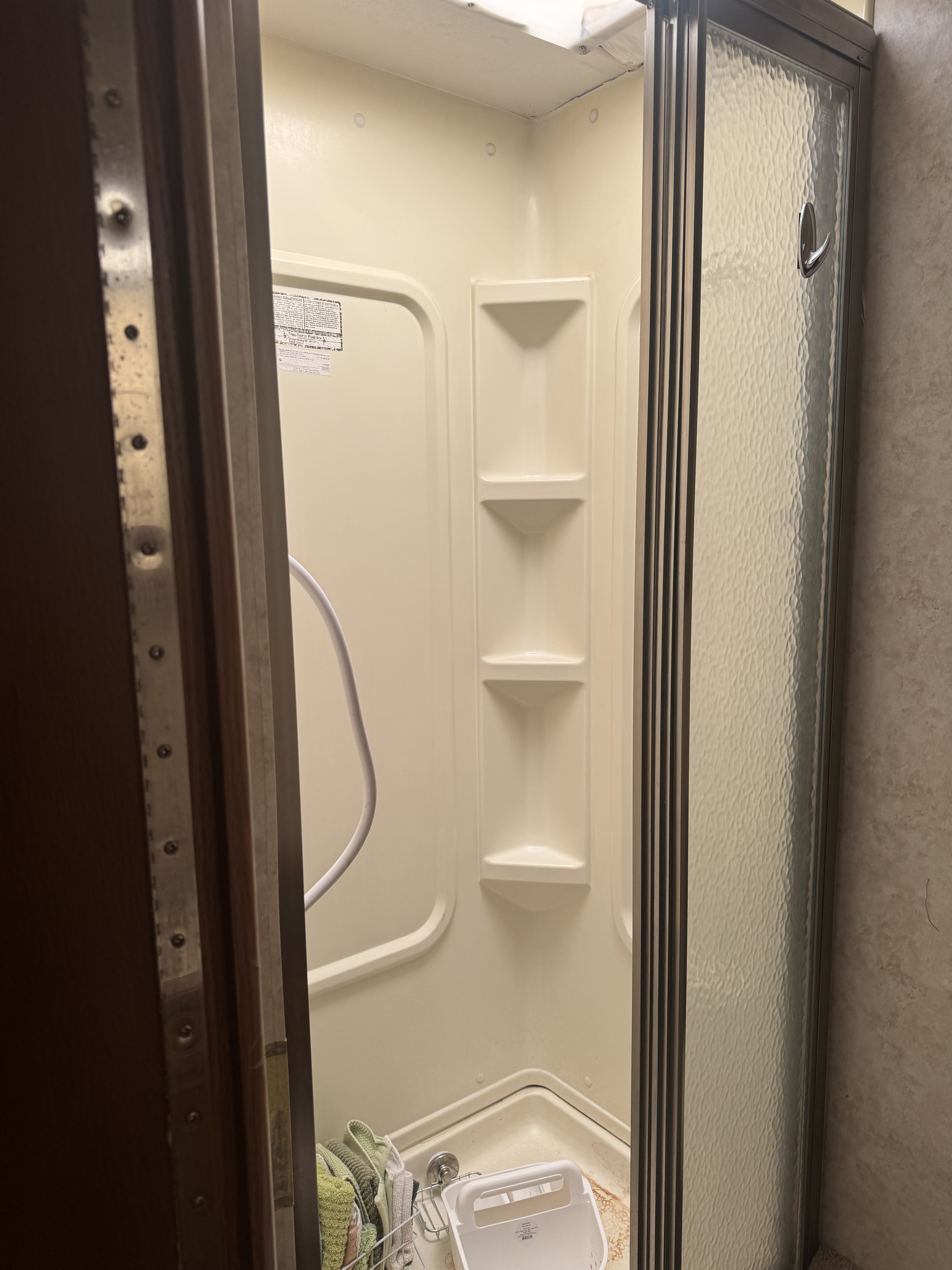 2004 Four Winds CHATEAU SPORT 23J in louisville KY