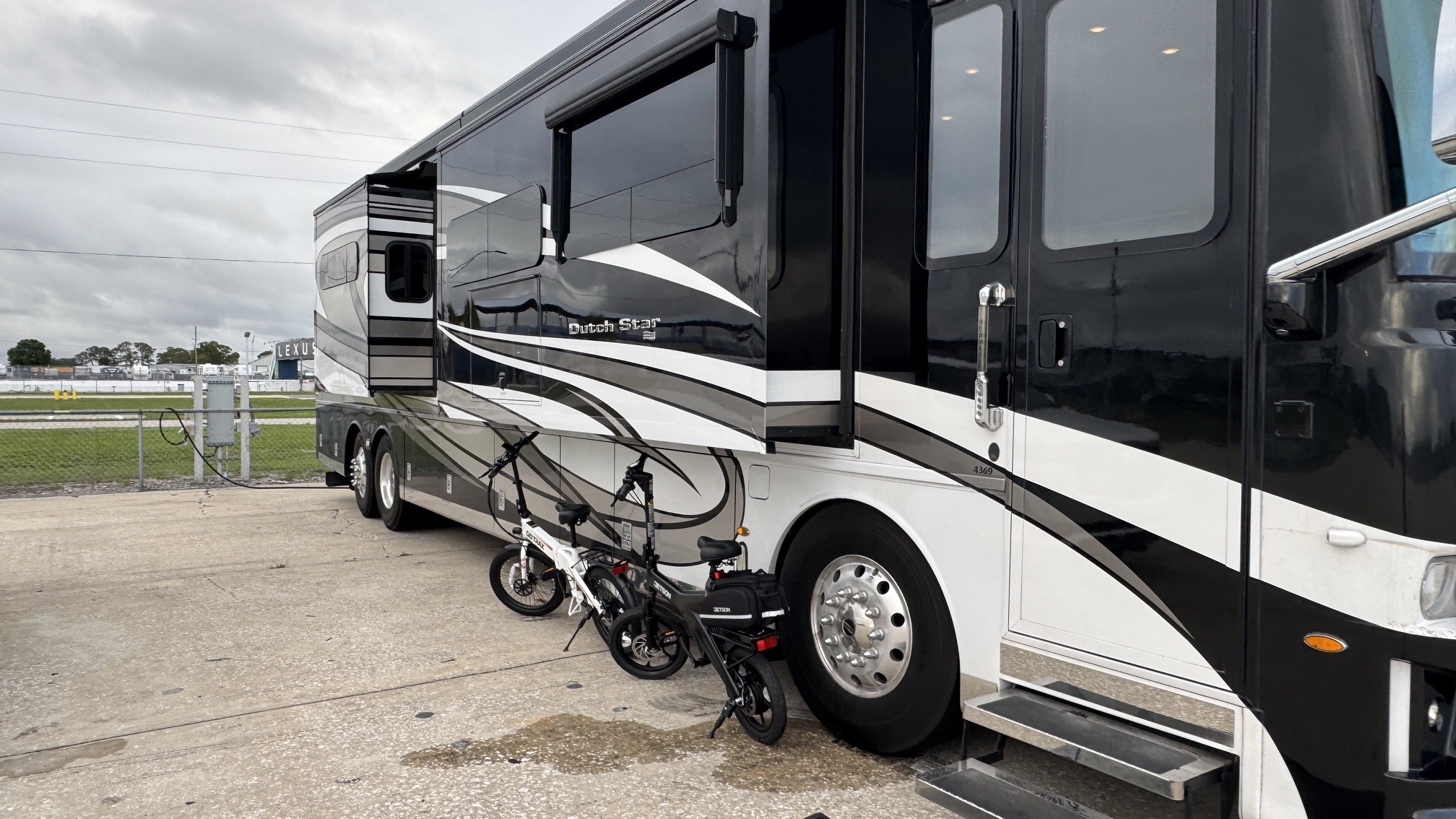 2022 Newmar DUTCH STAR 4369 in southwest ranches FL